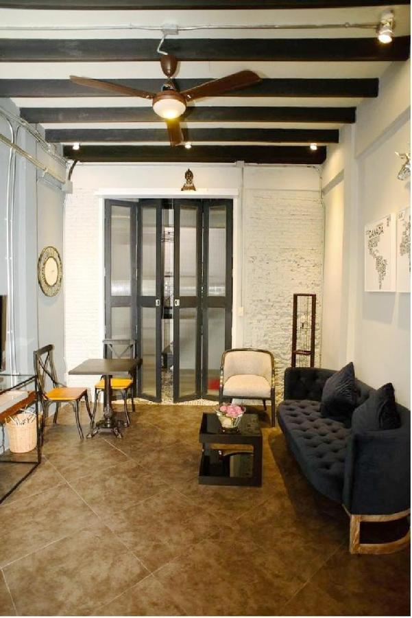 Inner Old Town 196 Chic Guesthouse - Self Check In Bangkok Exterior photo